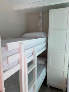 Bungalow Mallorca instalación camping puzol litera 2 pers Mantas y almohadas